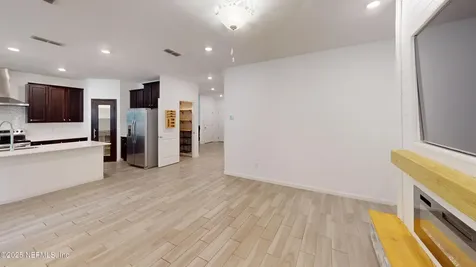 2768 Pointed Leaf Road Green Cove Springs FL 32043