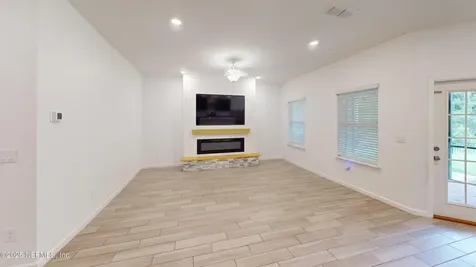 2768 Pointed Leaf Road Green Cove Springs FL 32043