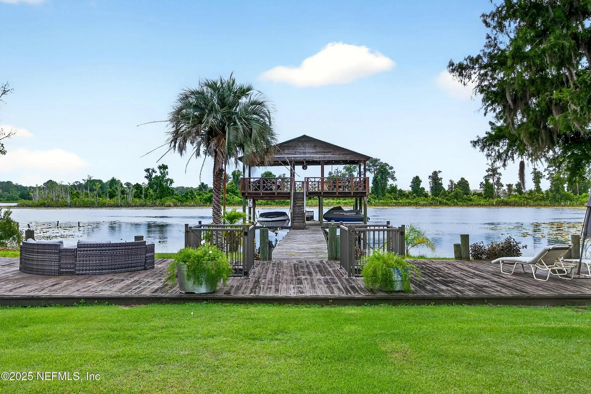 153 Sunny Lane Pomona Park FL 32181