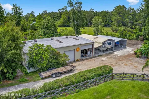 153 Sunny Lane Pomona Park FL 32181