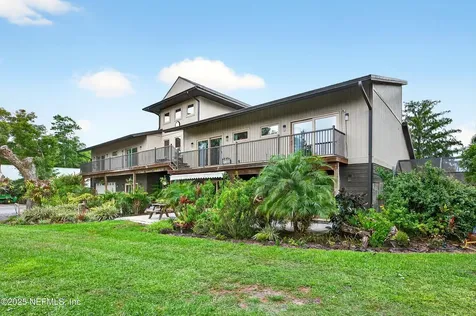 153 Sunny Lane Pomona Park FL 32181