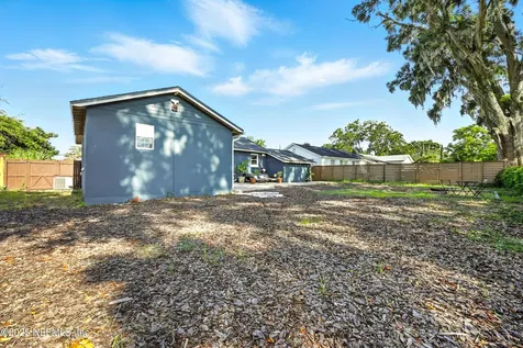 4343 Redwood Avenue Jacksonville FL 32207