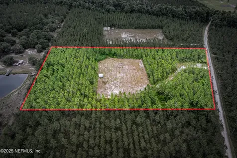 4370 Runaway Cove Road Hilliard FL 32046