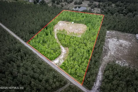 4370 Runaway Cove Road Hilliard FL 32046