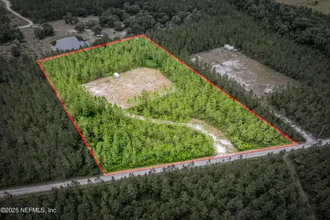 4370 Runaway Cove Road Hilliard FL 32046