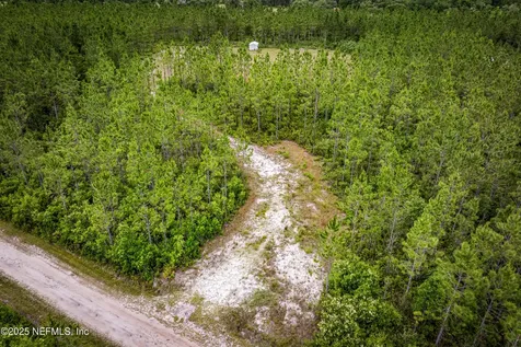 4370 Runaway Cove Road Hilliard FL 32046