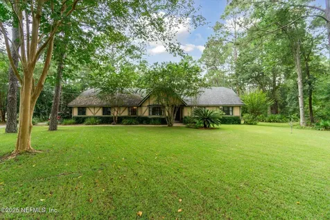 17252 Holmes Mill Avenue Jacksonville FL 32226