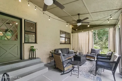 17252 Holmes Mill Avenue Jacksonville FL 32226