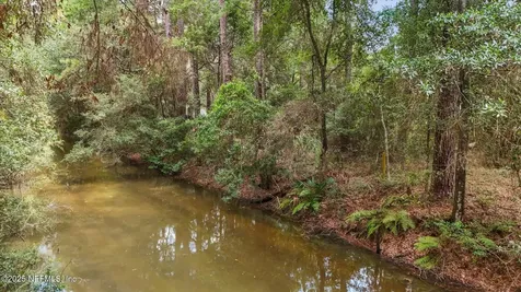 17252 Holmes Mill Avenue Jacksonville FL 32226