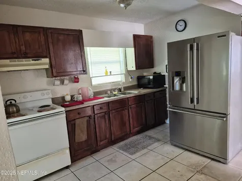 1261 Peacefield Drive Jacksonville FL 32205