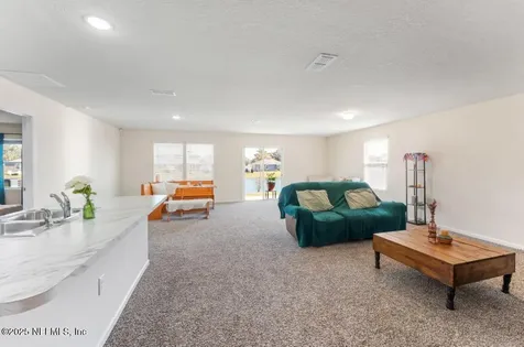 2424 Falling Star Lane Green Cove Springs FL 32043