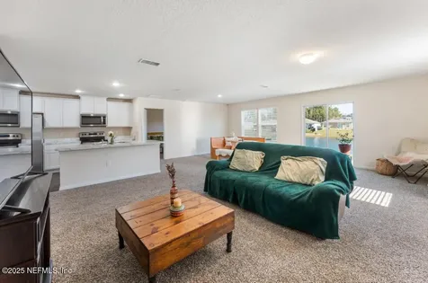 2424 Falling Star Lane Green Cove Springs FL 32043