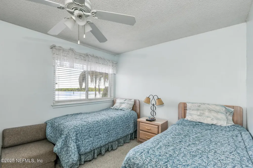 222 River Bend Place Welaka FL 32193
