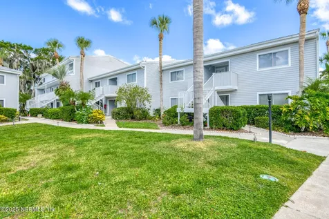 222 River Bend Place Welaka FL 32193