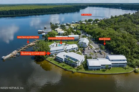 222 River Bend Place Welaka FL 32193