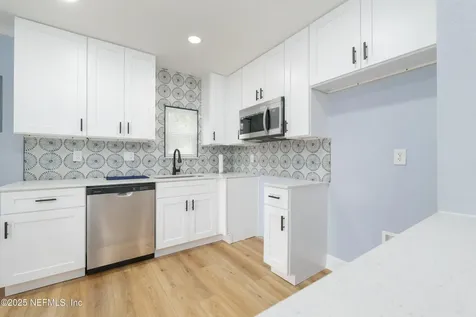 1046 Dyal Street Jacksonville FL 32206
