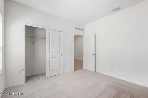 8136 Archibald Terrace Jacksonville FL 32219
