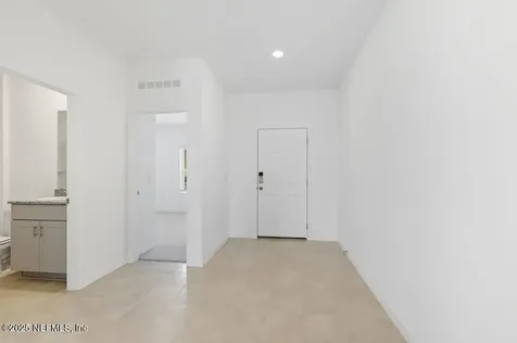 8136 Archibald Terrace Jacksonville FL 32219