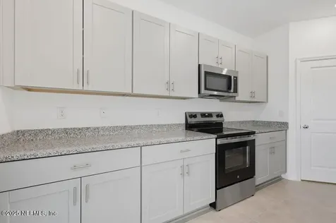 8136 Archibald Terrace Jacksonville FL 32219