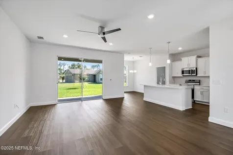 52 Pershing Lane Palm Coast FL 32164