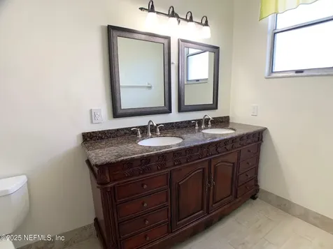 7931 Dwyer Drive Jacksonville FL 32244