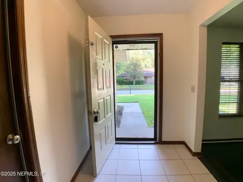 7931 Dwyer Drive Jacksonville FL 32244