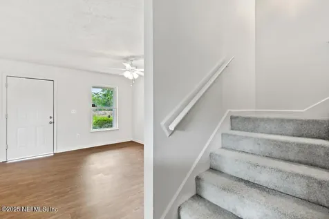 2080 W 19th Street Jacksonville FL 32209
