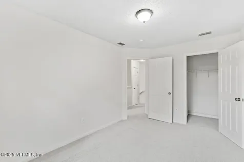2080 W 19th Street Jacksonville FL 32209