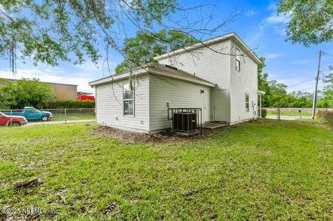 2080 W 19th Street Jacksonville FL 32209