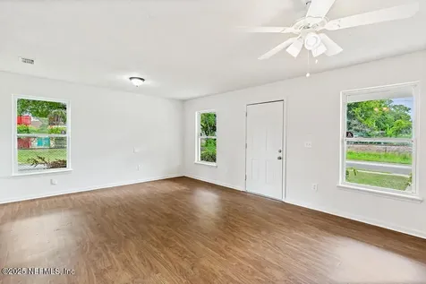 2080 W 19th Street Jacksonville FL 32209