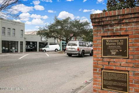 4613 Ramona Boulevard Jacksonville FL 32205
