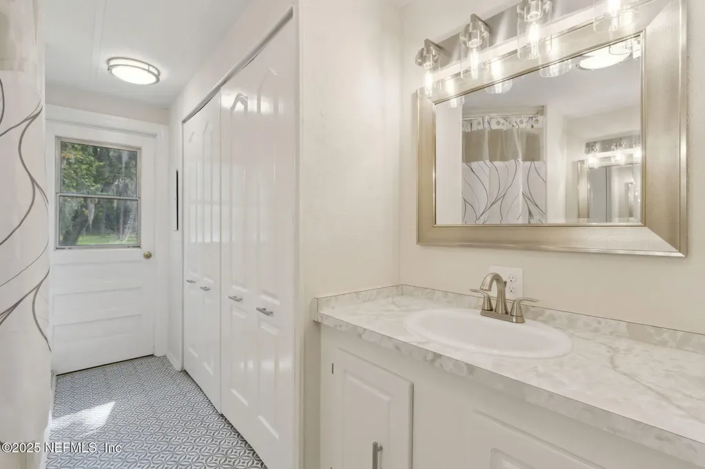 2889 Santa Fe Trail Hilliard FL 32046