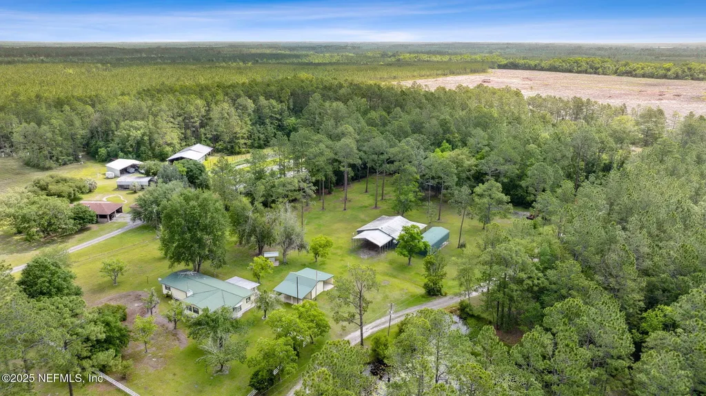 2889 Santa Fe Trail Hilliard FL 32046