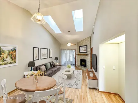 4580 Wandering Oaks Court Jacksonville FL 32257