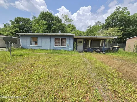 1262 Peacefield Drive Jacksonville FL 32205
