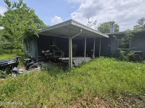 1262 Peacefield Drive Jacksonville FL 32205