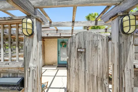 1679 Seminole Road Atlantic Beach FL 32233