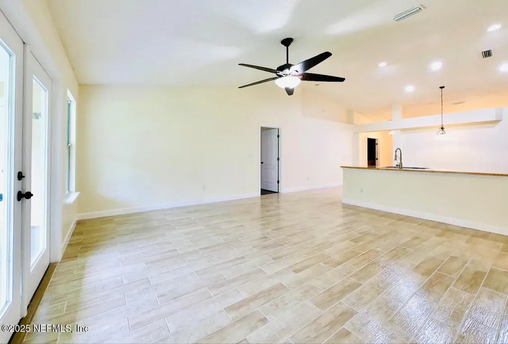 12434 Tropic Drive Jacksonville FL 32225
