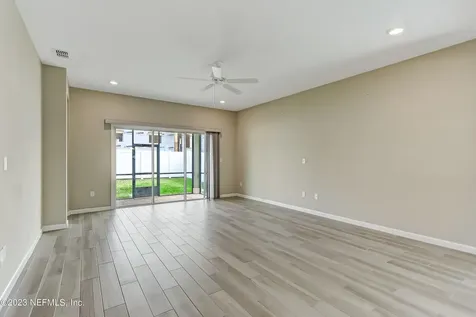 9222 Gilmore Grove Way Jacksonville FL 32211