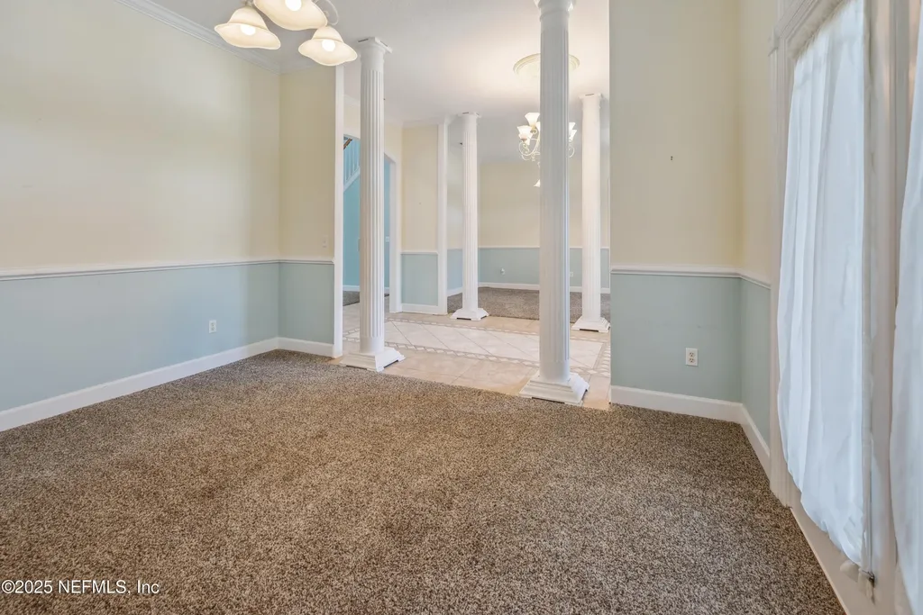 10215 N Glen Avenue Glen St. Mary FL 32040