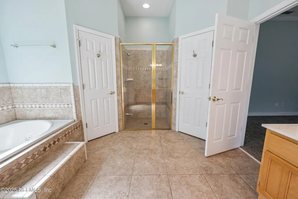 10215 N Glen Avenue Glen St. Mary FL 32040