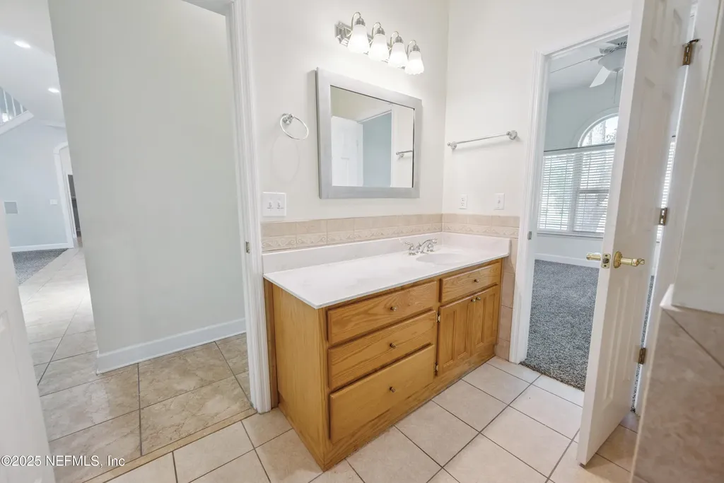 10215 N Glen Avenue Glen St. Mary FL 32040