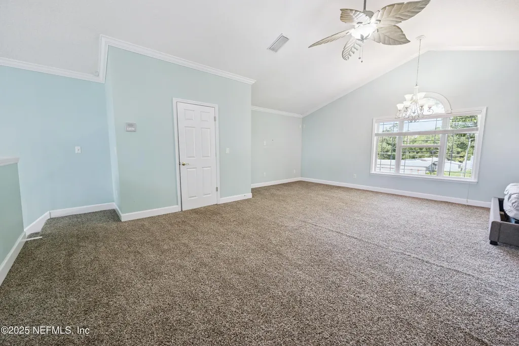 10215 N Glen Avenue Glen St. Mary FL 32040