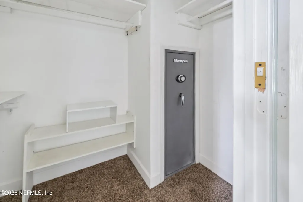 10215 N Glen Avenue Glen St. Mary FL 32040