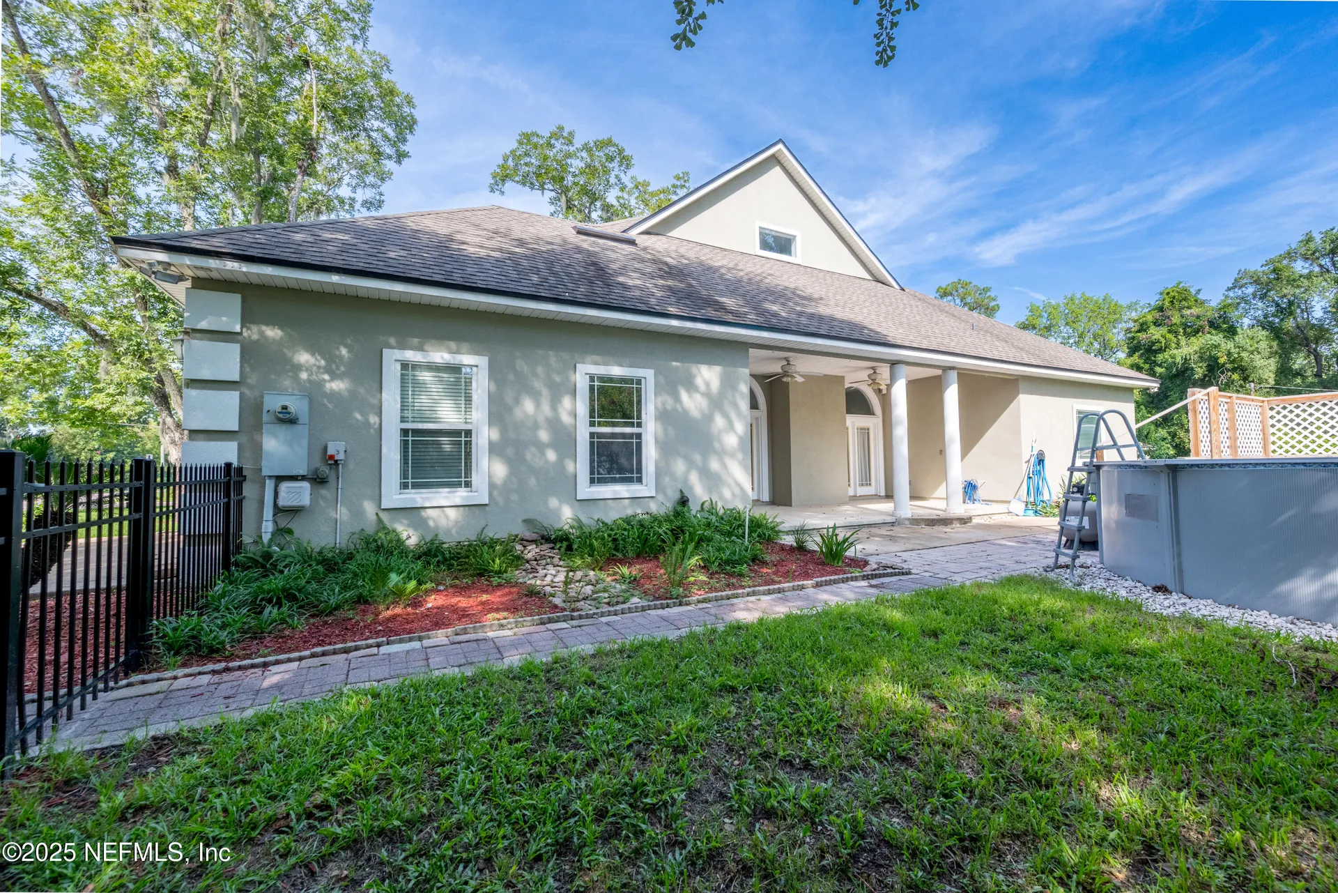 10215 N Glen Avenue Glen St. Mary FL 32040