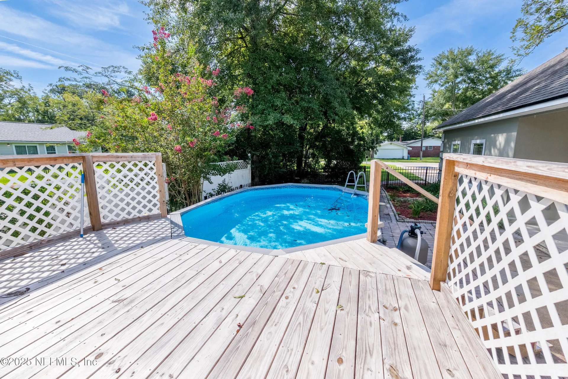 10215 N Glen Avenue Glen St. Mary FL 32040