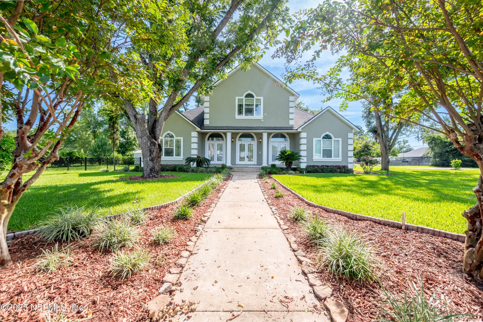 10215 N Glen Avenue Glen St. Mary FL 32040