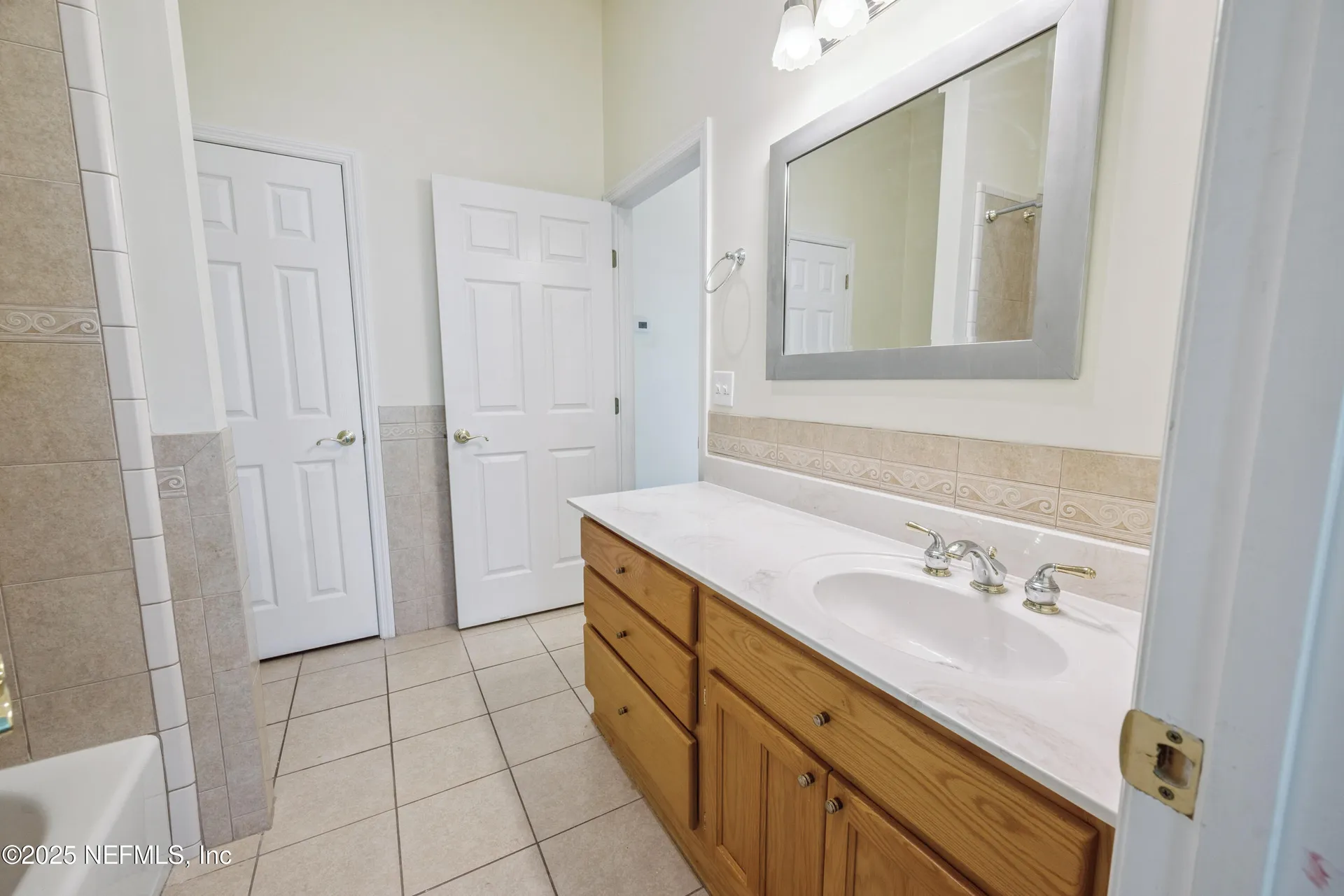 10215 N Glen Avenue Glen St. Mary FL 32040