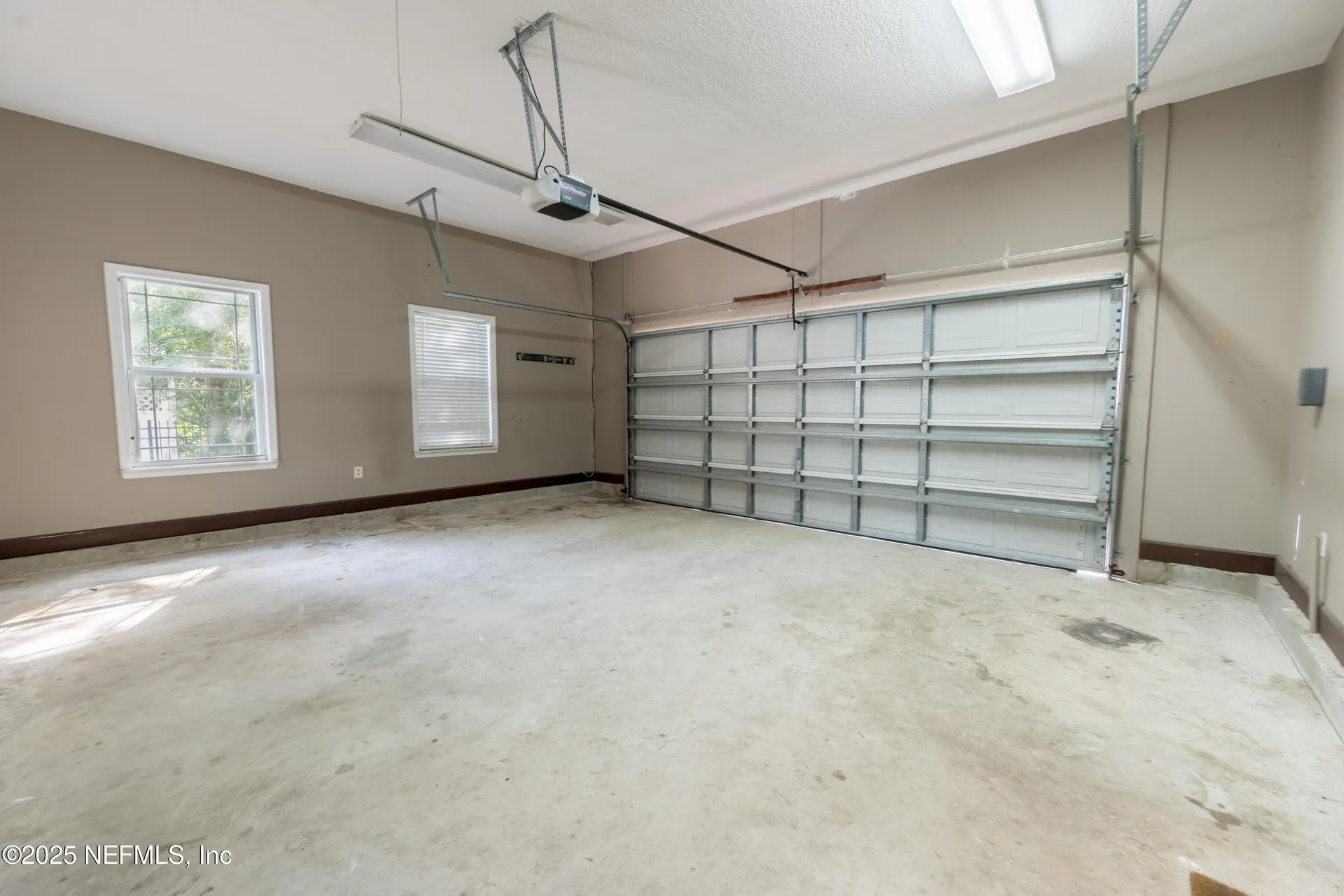 10215 N Glen Avenue Glen St. Mary FL 32040