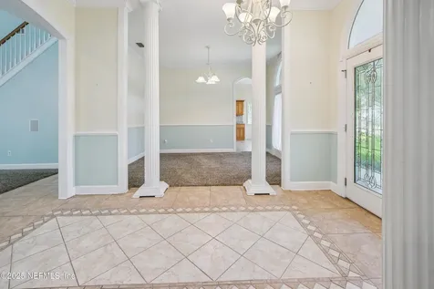 10215 N Glen Avenue Glen St. Mary FL 32040
